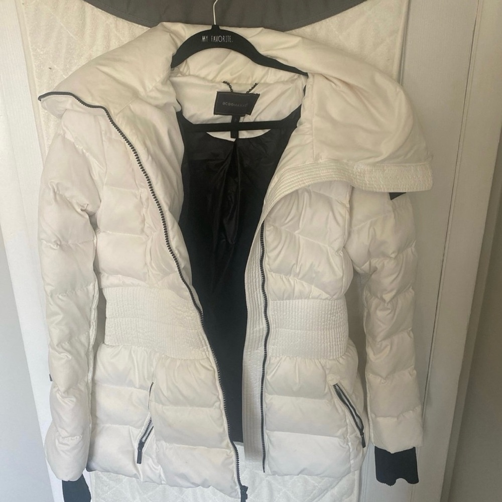 BCBGMAZAZRIA Jacket